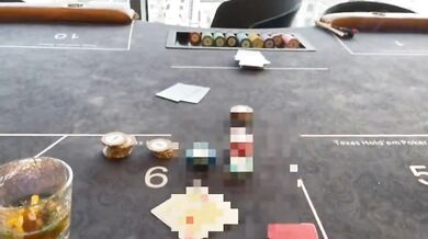 【淫乱女奴重磅核弹】性爱调教天花板『BM大官人』最强私拍花样调教 激操3P露出做爱 飞镖插B (2)